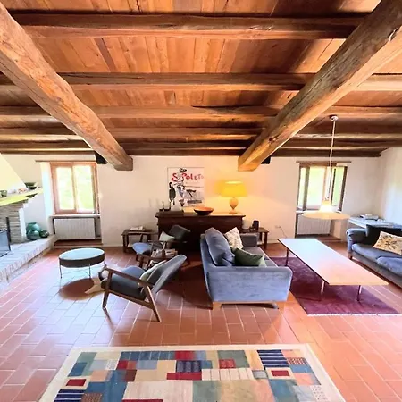 بيت للعطل Pool And Detached In Its Own Private Grounds