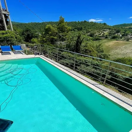 Pool And Detached In Its Own Private Grounds *