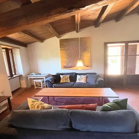 Pool And Detached In Its Own Private Grounds Casa vacanze
