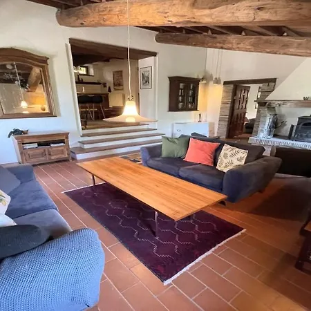 Pool And Detached In Its Own Private Grounds Casa vacanze